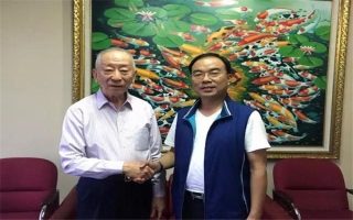 印尼著名僑領(lǐng)、印尼泛印集團(tuán)董事長、印尼總統(tǒng)大學(xué)創(chuàng)辦人-李文光